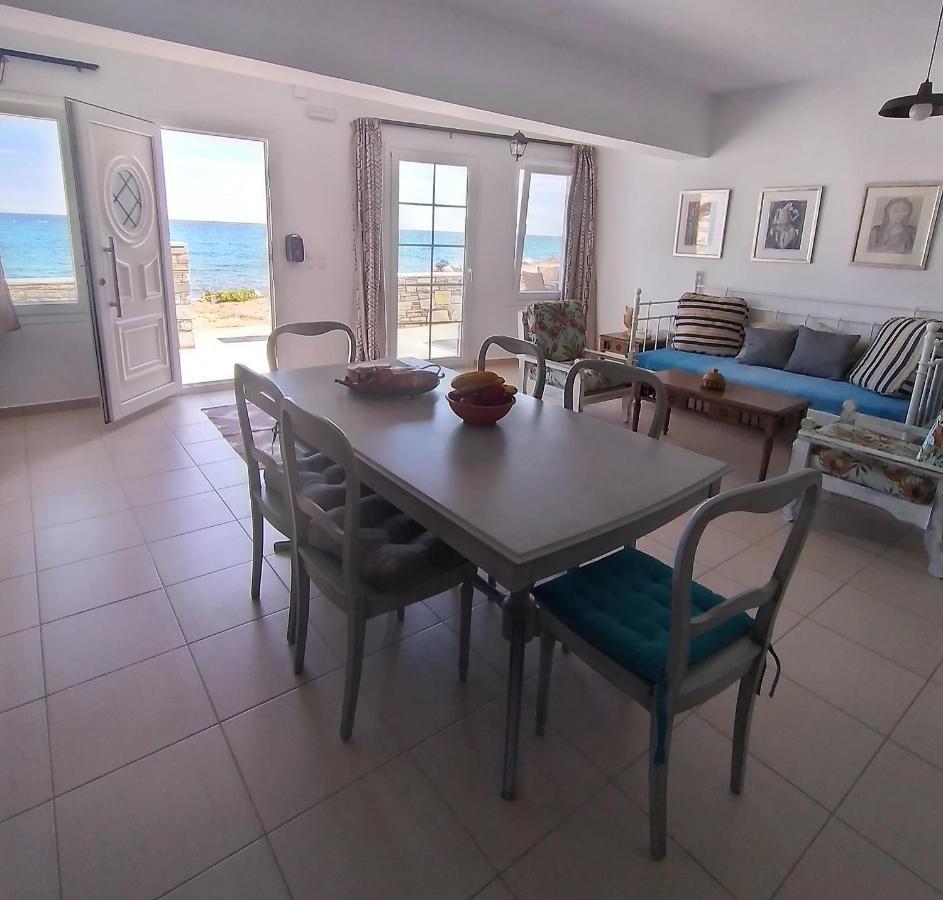 Appartement Albatross Seafront House à Naxos City Extérieur photo