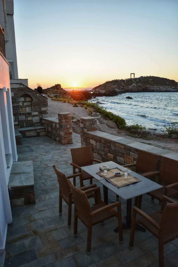 Appartement Albatross Seafront House à Naxos City Extérieur photo